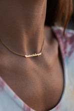 Cargar imagen en el visor de la galería, Collar "Bombón" Dorado