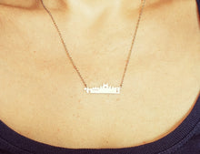 Cargar imagen en el visor de la galería, Collar "Skyline"