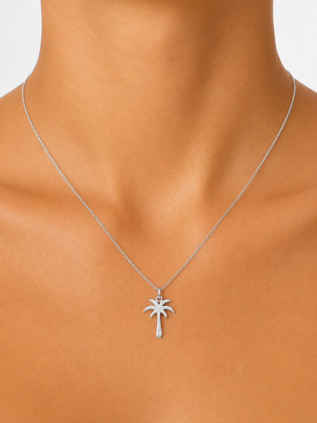 Collar Palmera Plateado